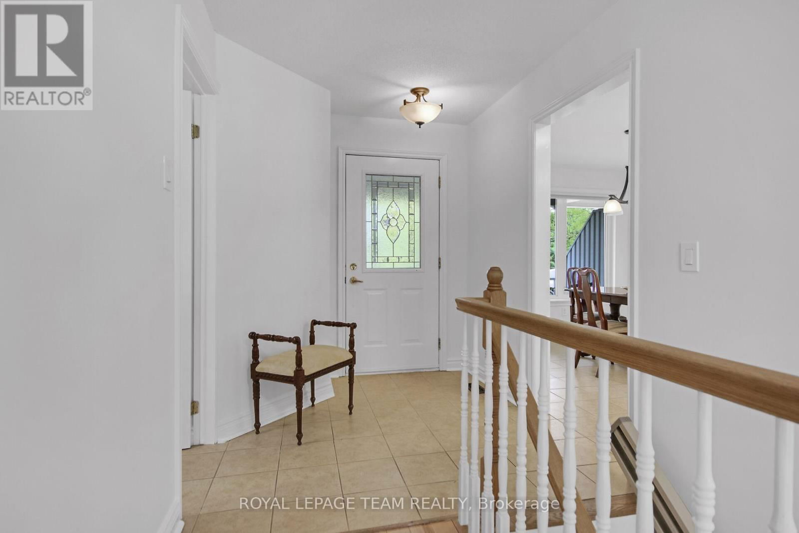 9 WEAVER CRESCENT Image 3