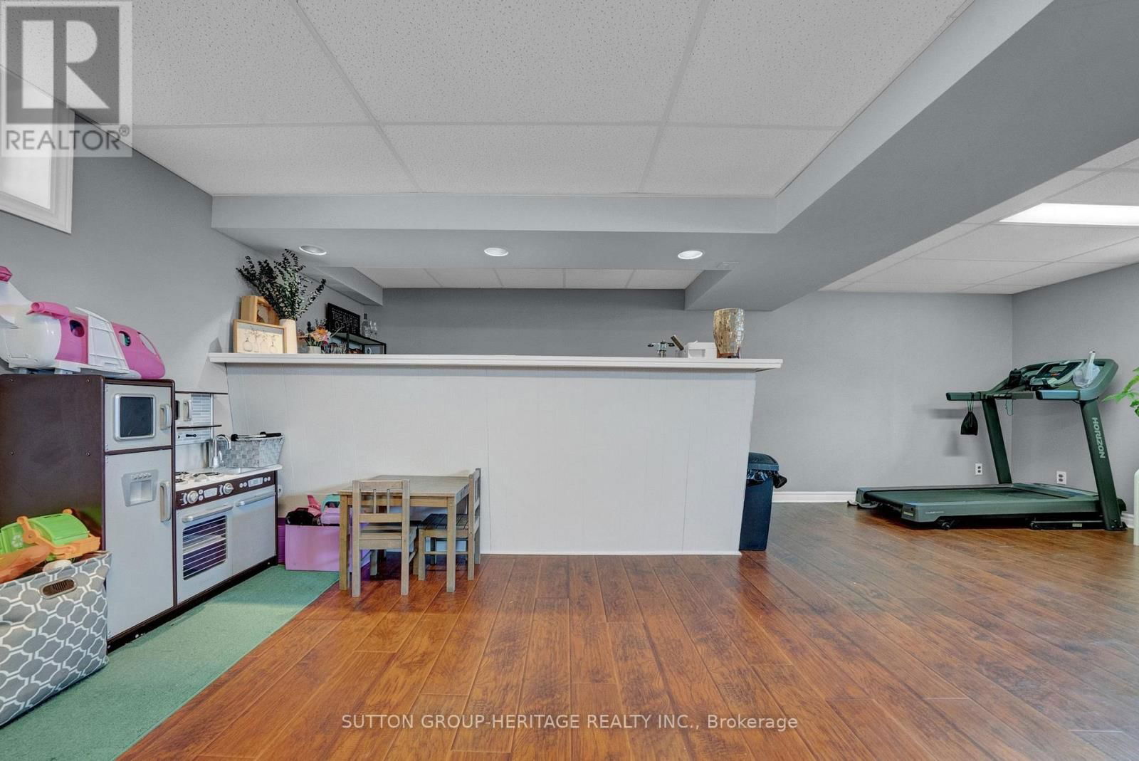 119 KING STREET SOUTH Image 19