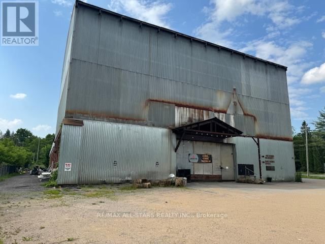 101 ENTRANCE DRIVE Image 5