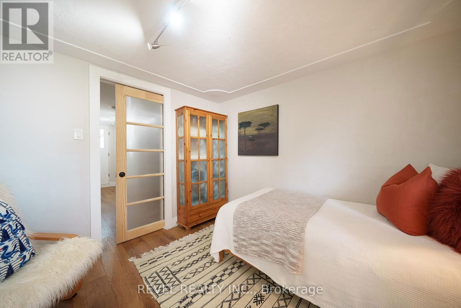 128 BLUERIDGE AVENUE Image 30