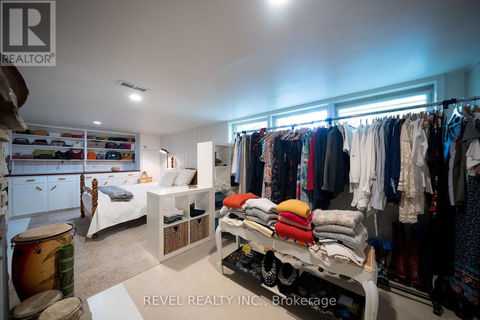 128 BLUERIDGE AVENUE Image 38