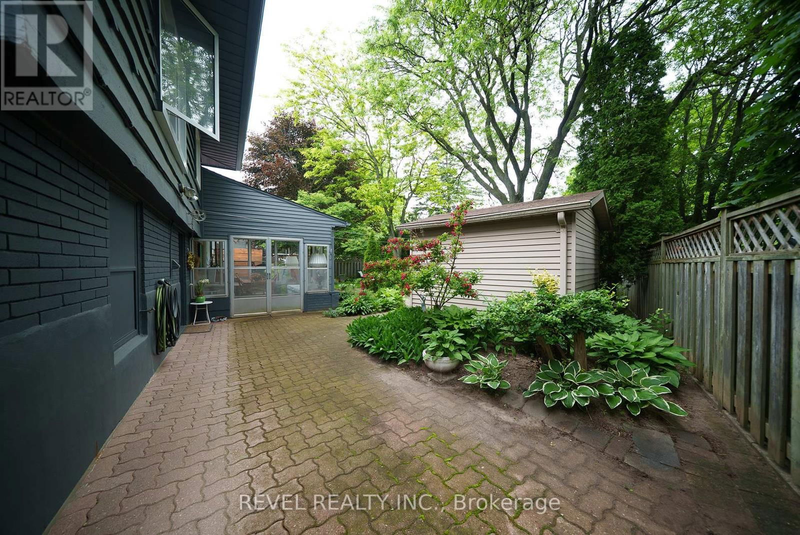 128 BLUERIDGE AVENUE Image 43