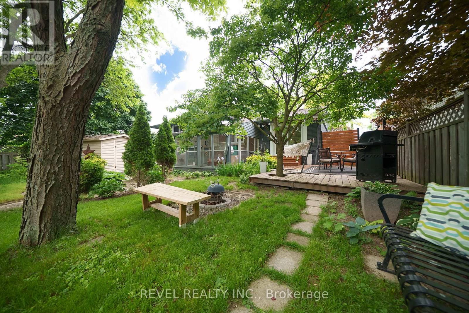 128 BLUERIDGE AVENUE Image 44