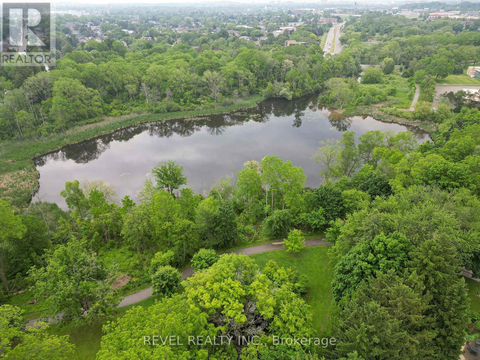 128 BLUERIDGE AVENUE Image 50