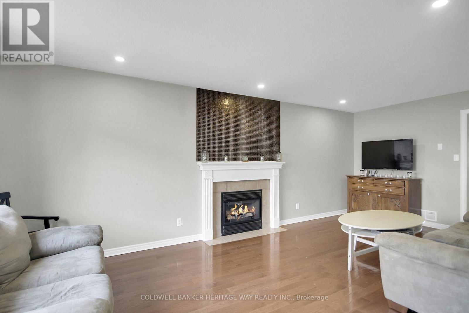 523 JOSEPH STREET Image 16