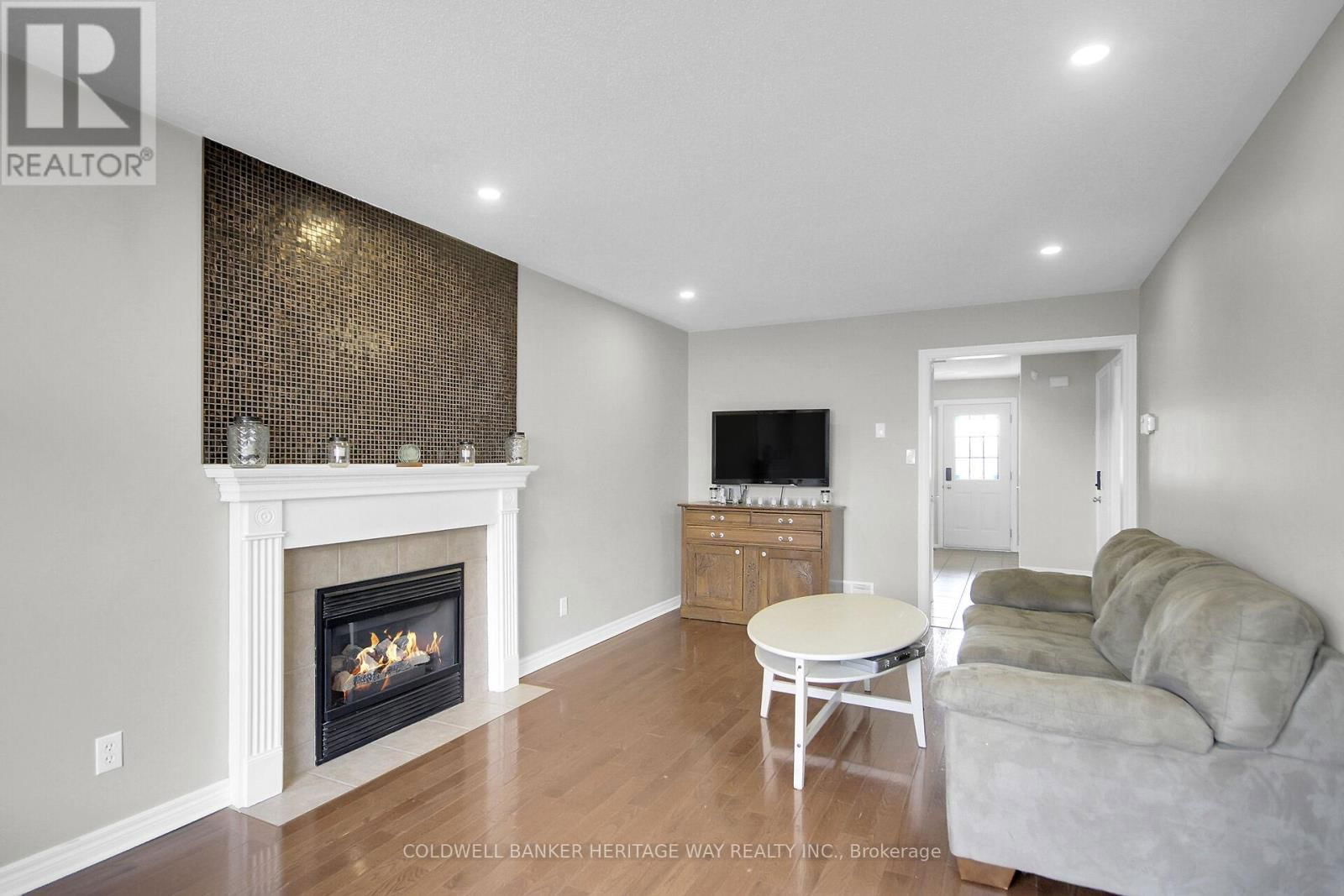 523 JOSEPH STREET Image 17