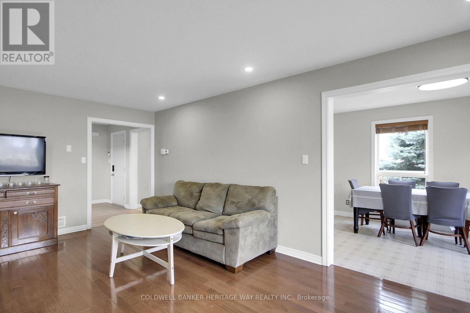 523 JOSEPH STREET Image 19