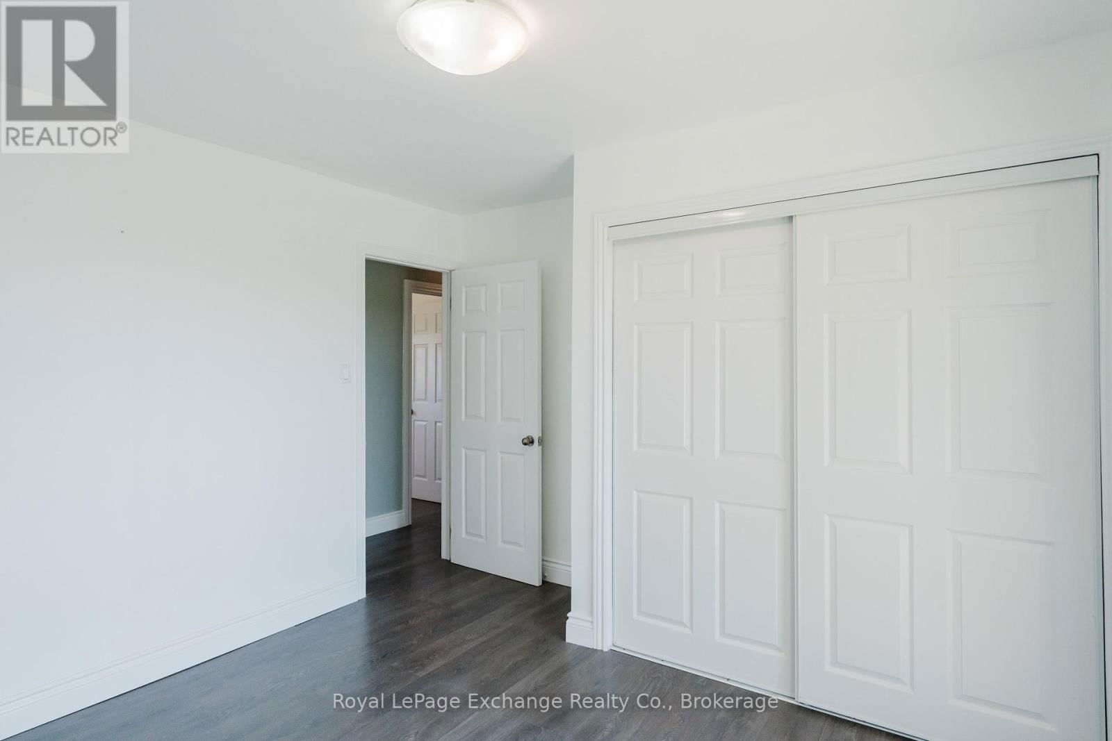 5 URANICK LANE Image 36