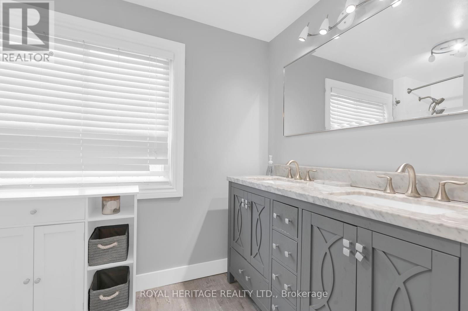 108 EVERETT STREET Image 21