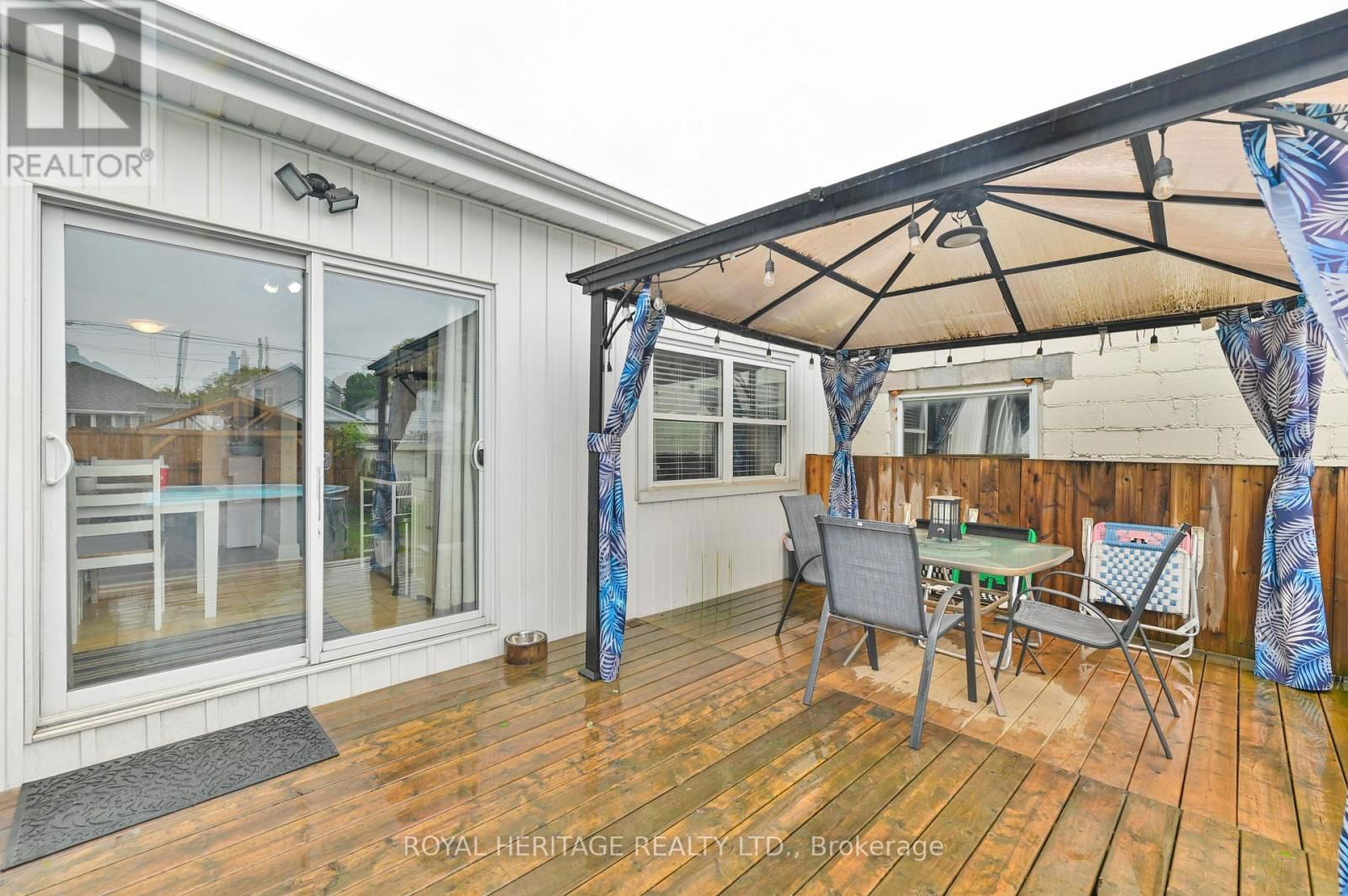 108 EVERETT STREET Image 23