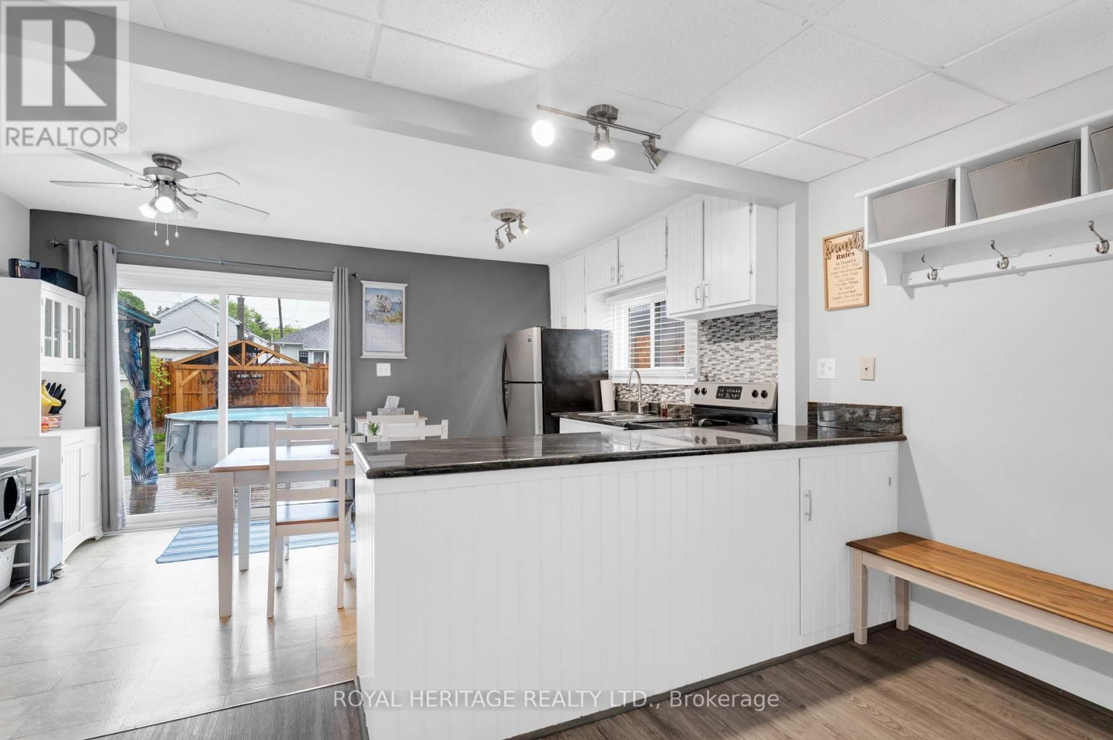 108 EVERETT STREET Image 8