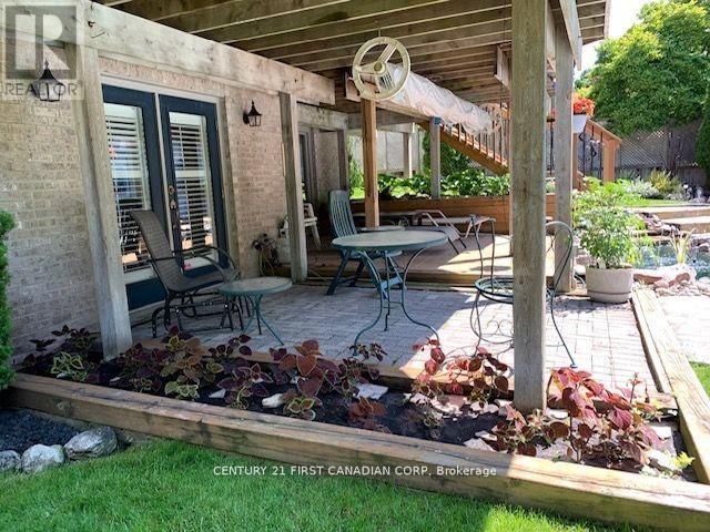 31 GLENRIDGE CRESCENT Image 7