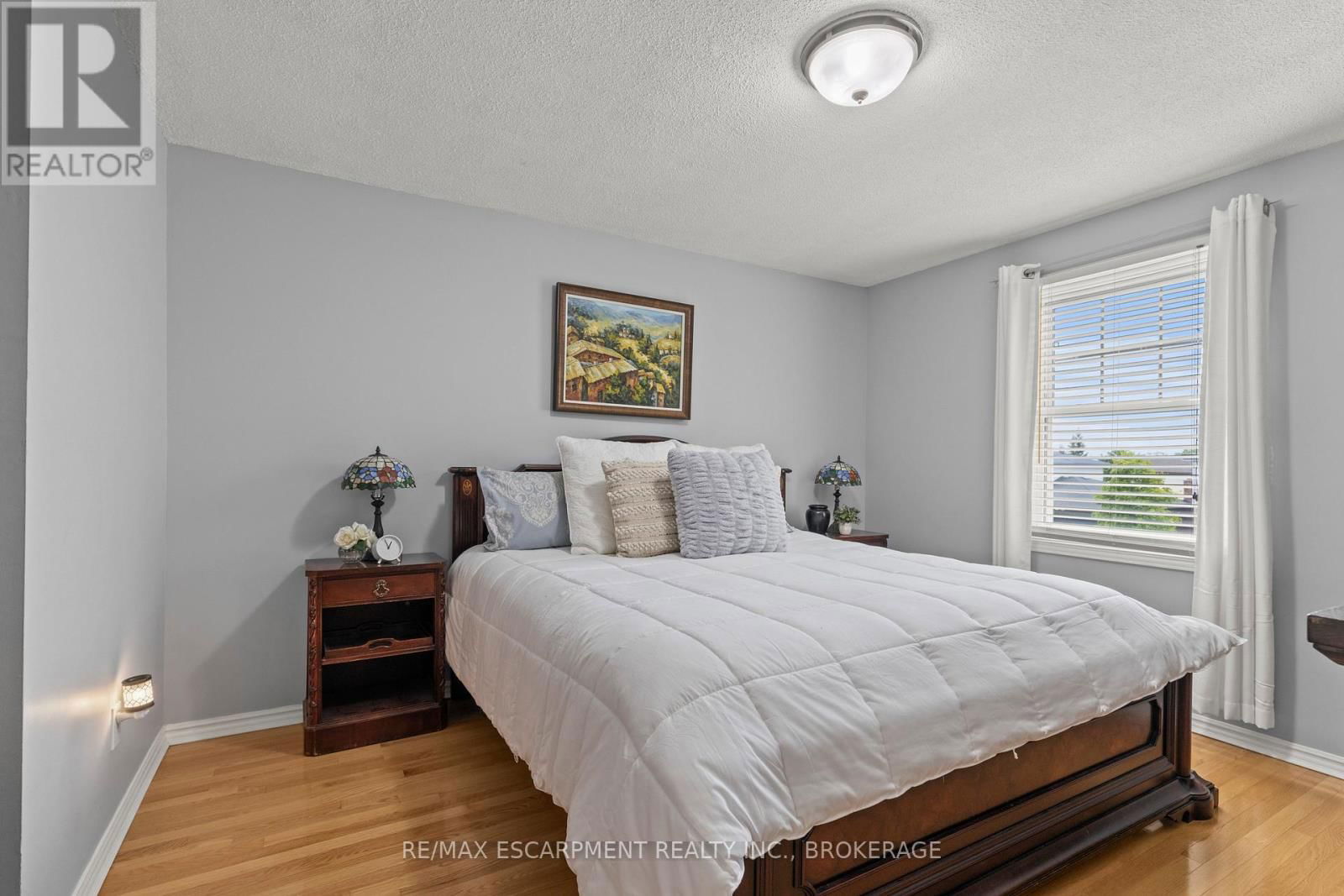 61 SEATON PLACE DRIVE Image 24
