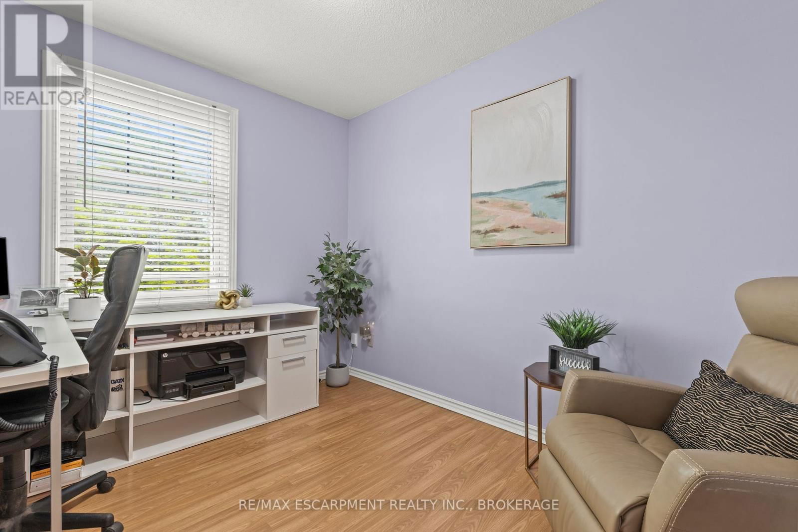 61 SEATON PLACE DRIVE Image 25