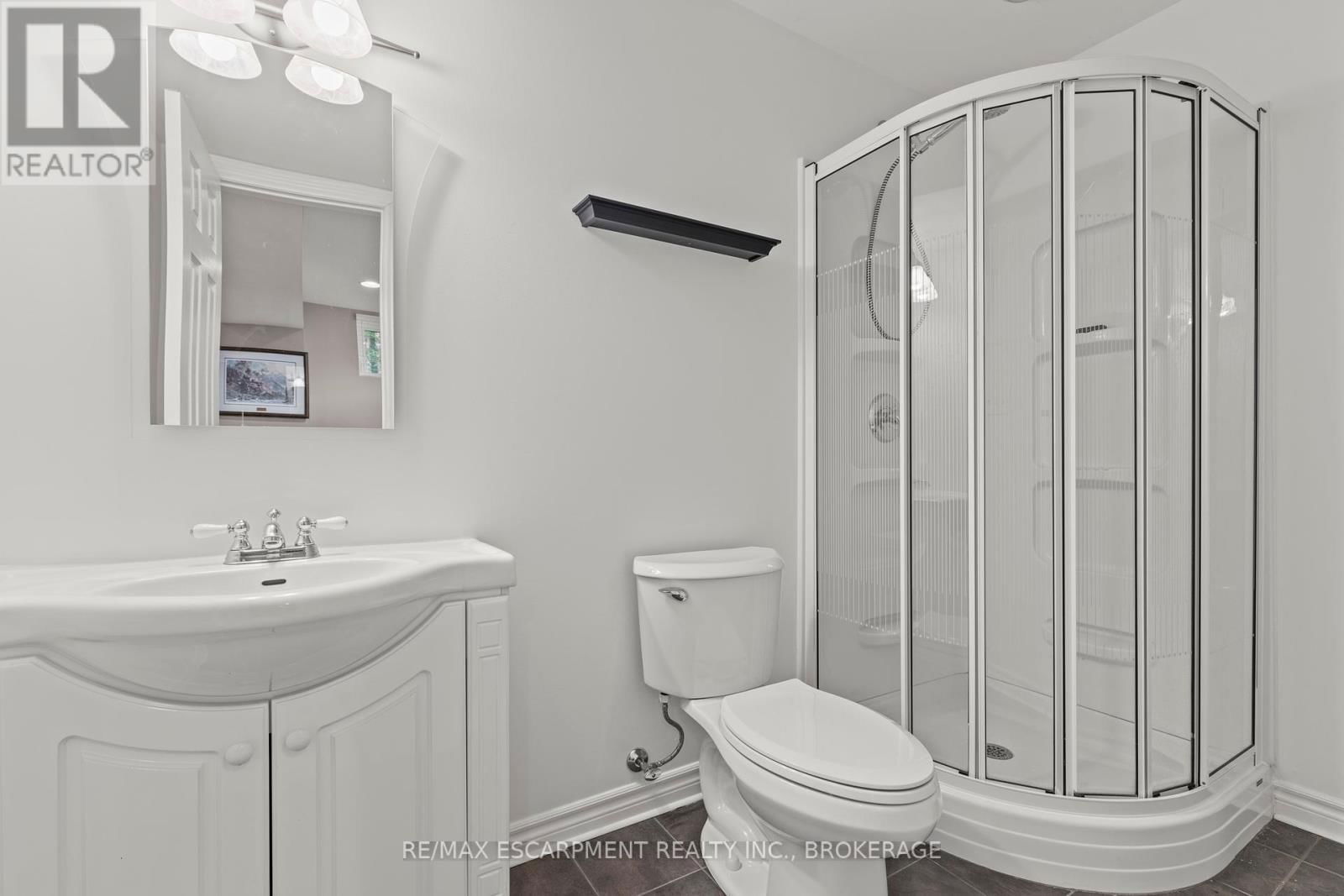 61 SEATON PLACE DRIVE Image 36
