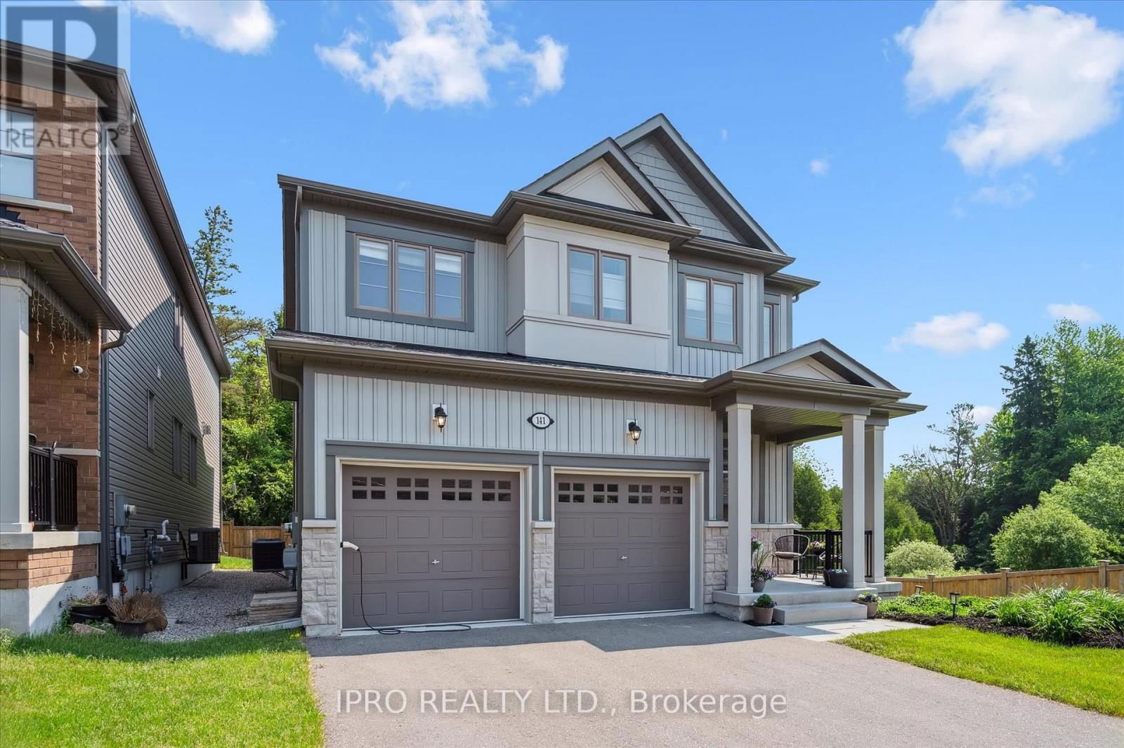 141 MCFARLANE CRESCENT Image 2