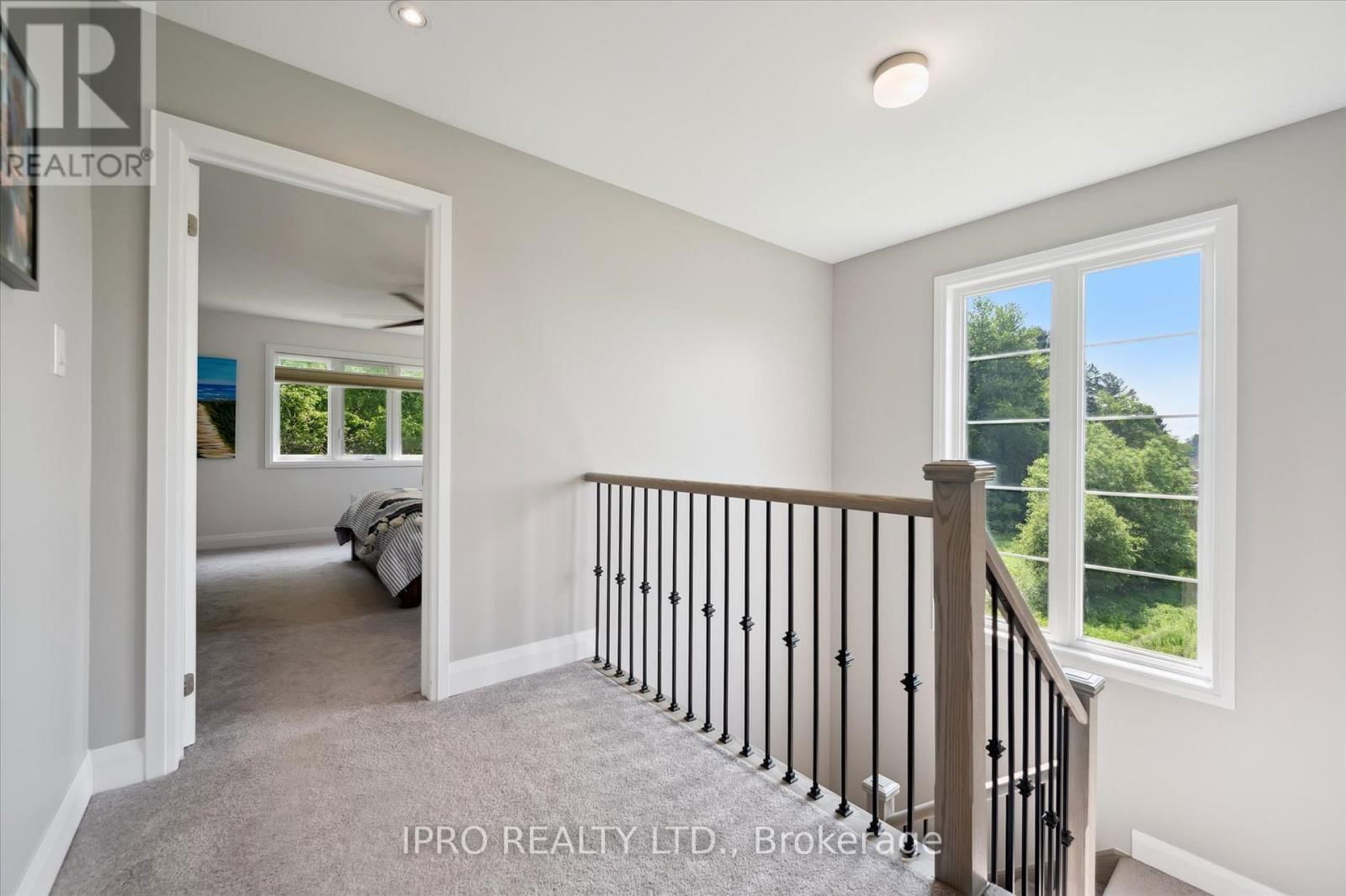 141 MCFARLANE CRESCENT Image 30