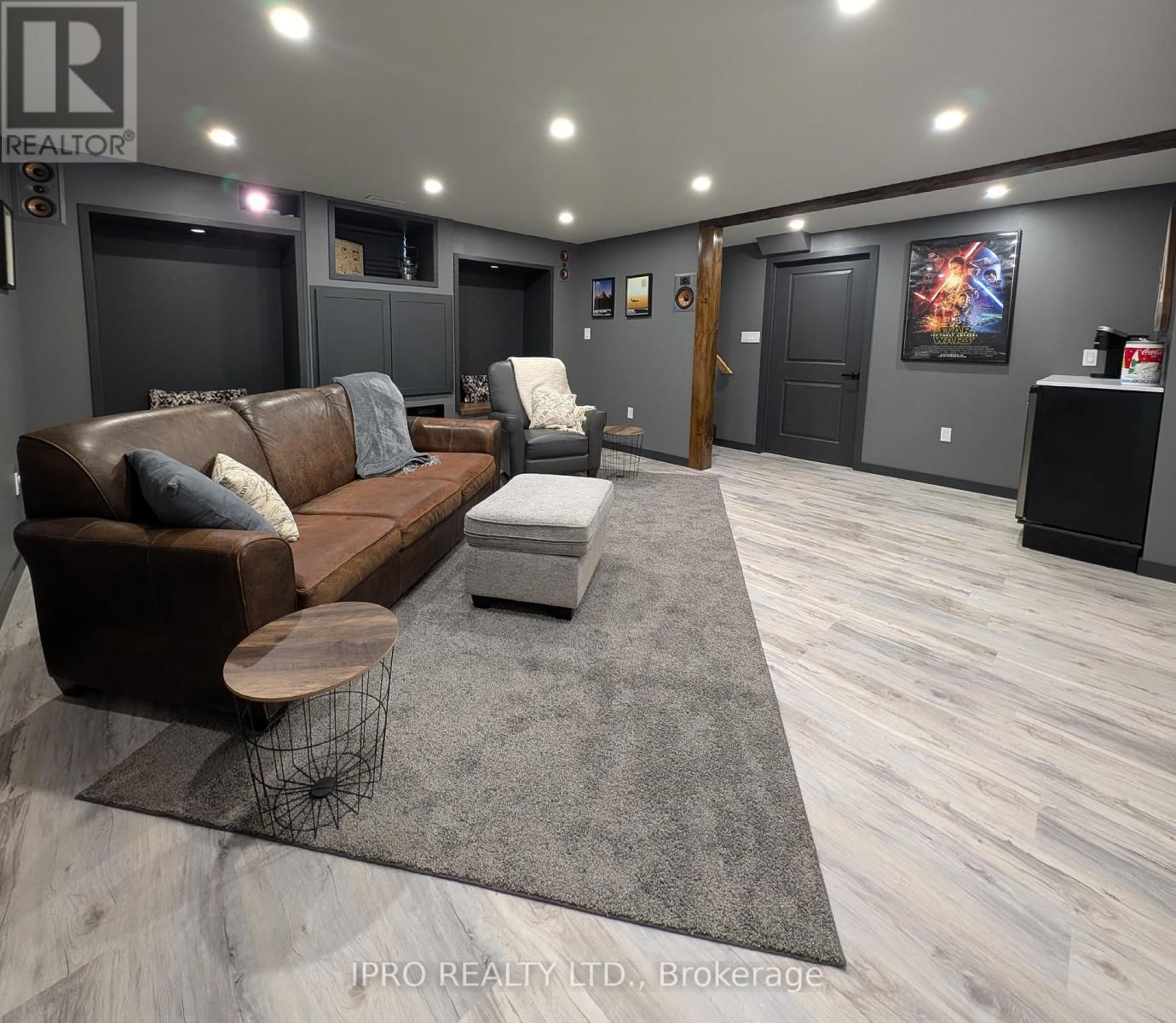 141 MCFARLANE CRESCENT Image 42