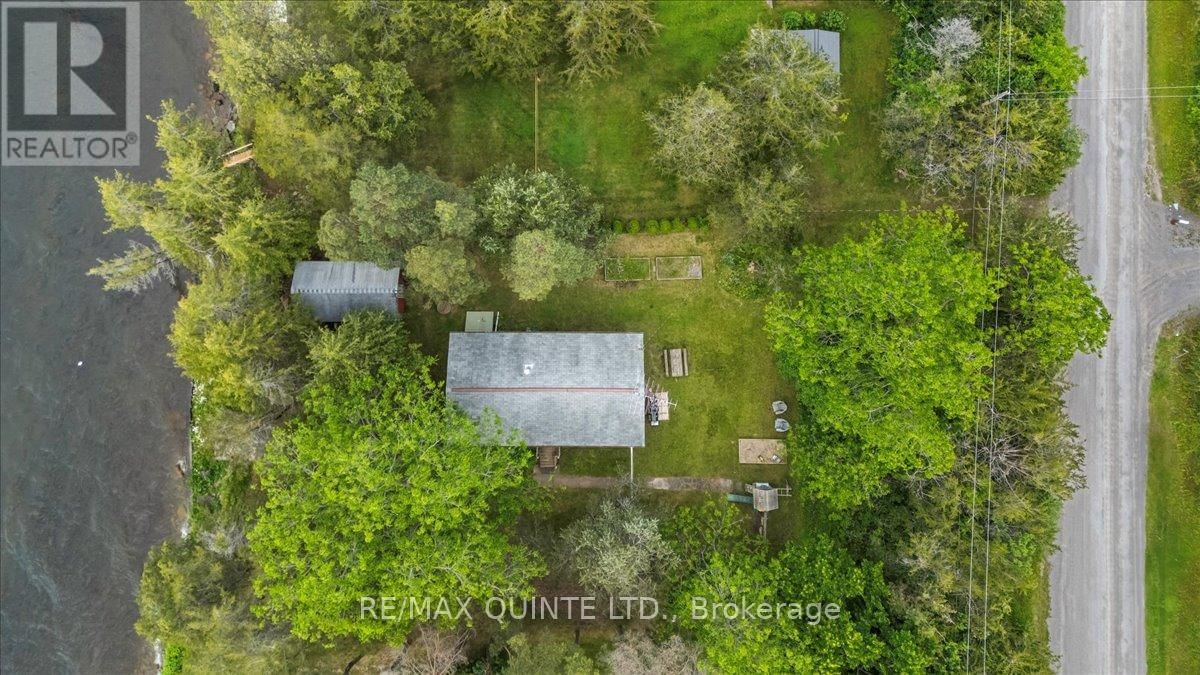 1791 NORTH BIG ISLAND ROAD Image 32