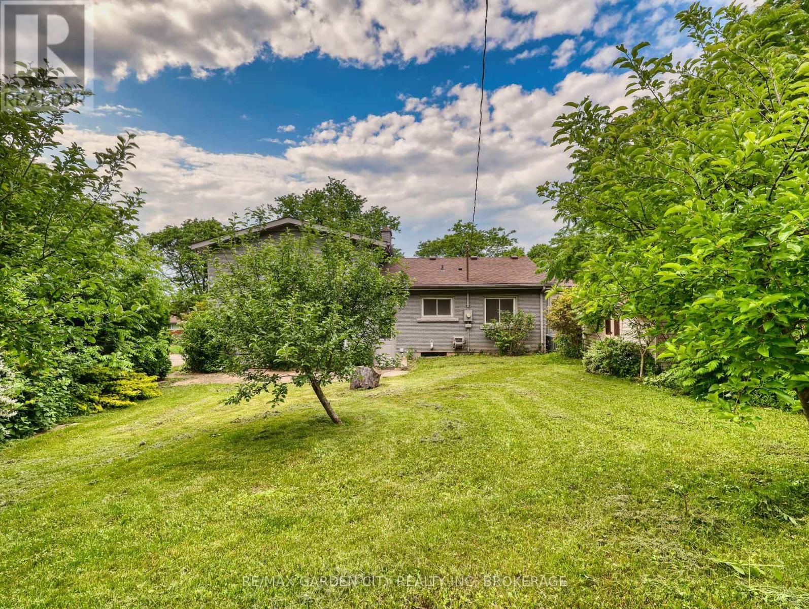 4 ROCKDALE AVENUE Image 44