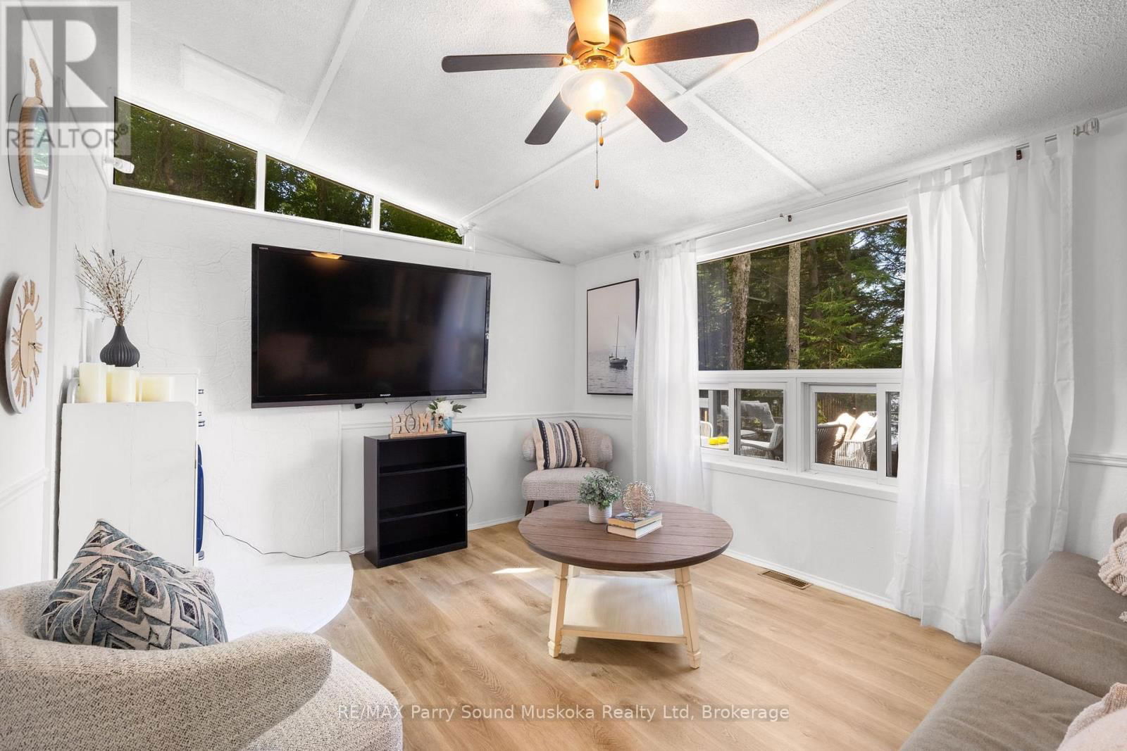 13 SHADY LANE Image 6