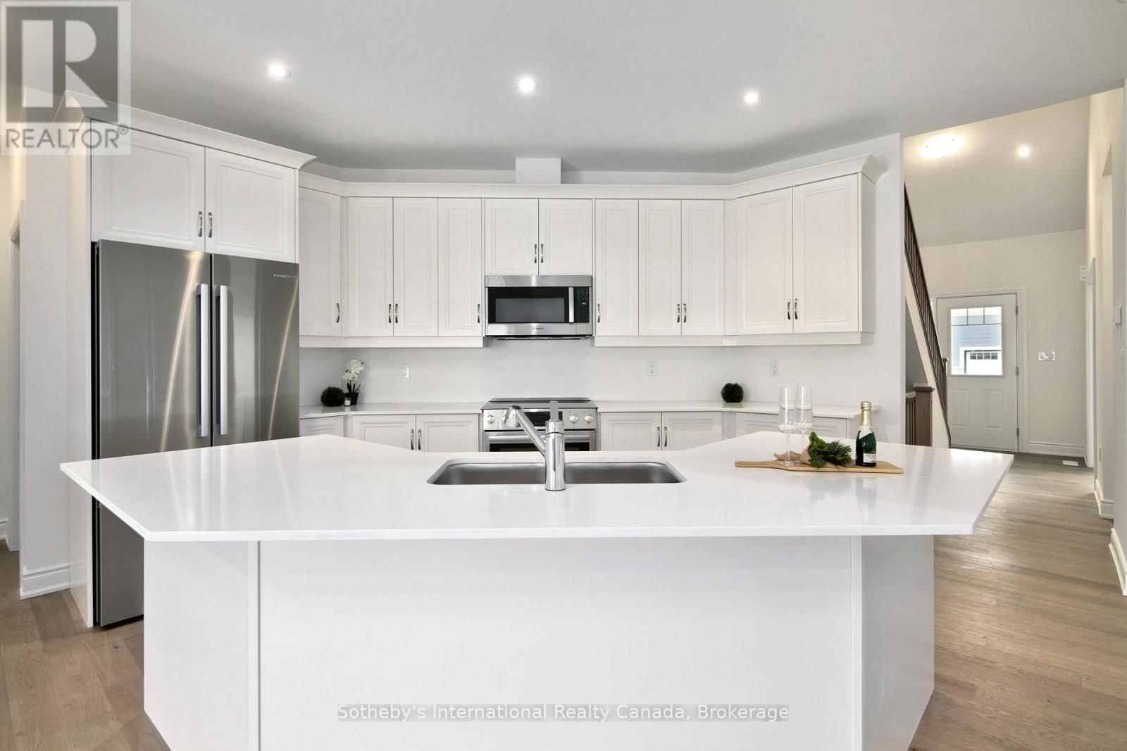 119 SCHOONERS LANE Image 27