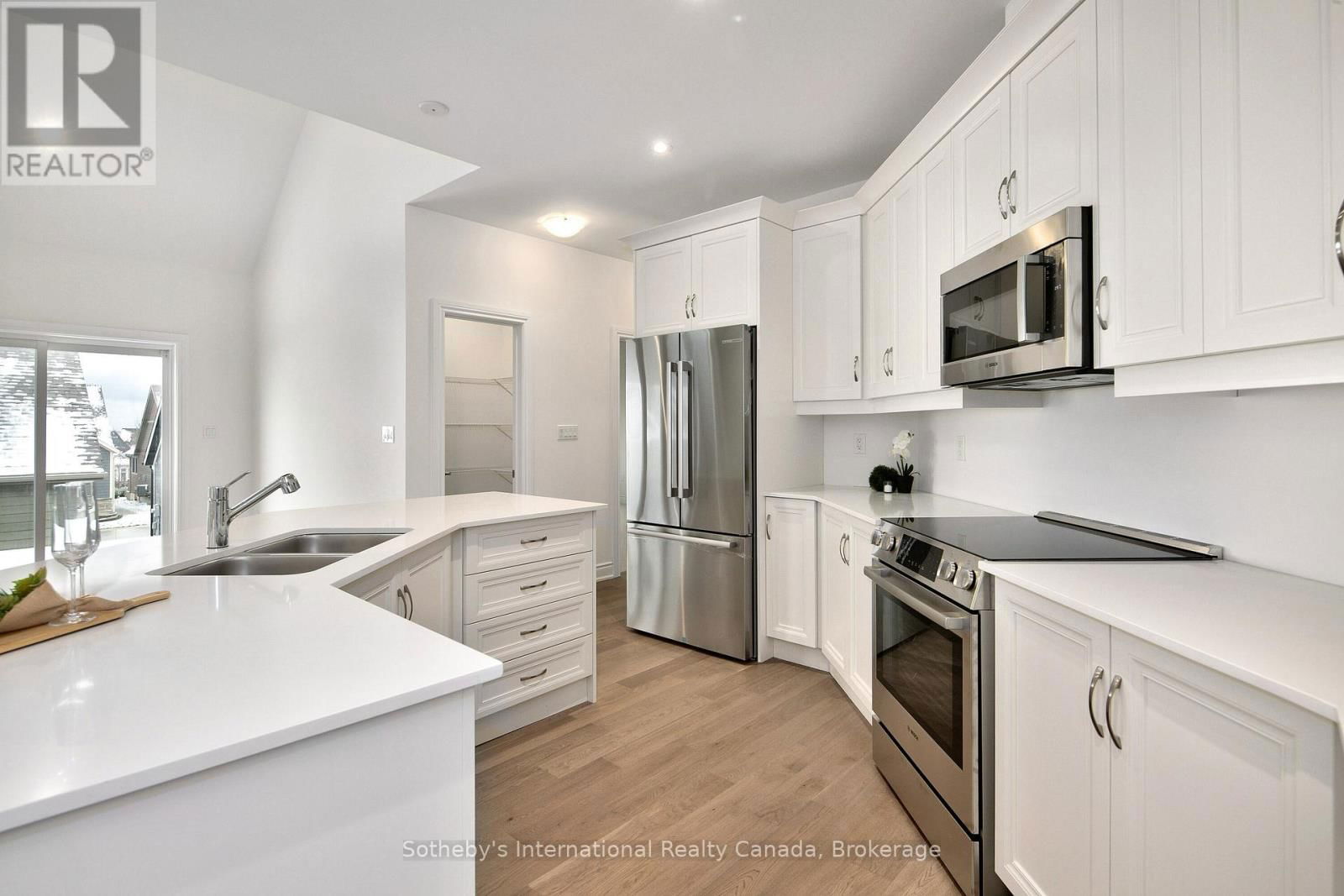 119 SCHOONERS LANE Image 28