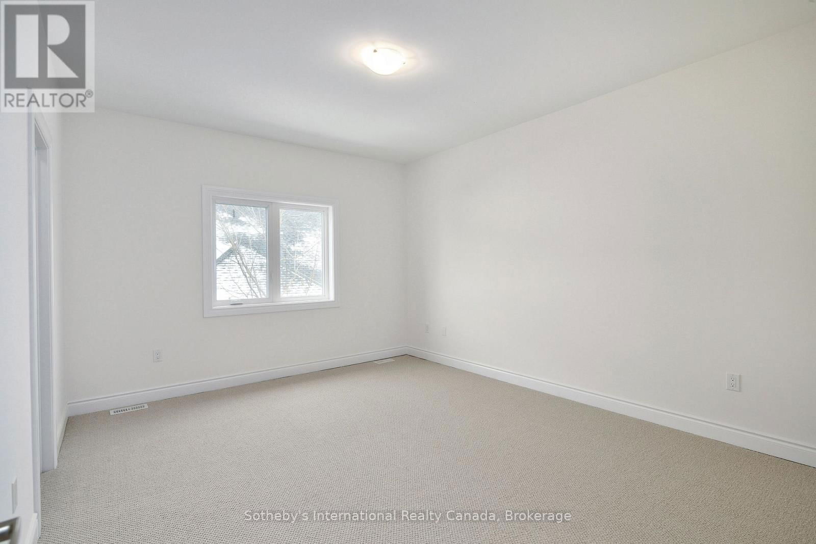 119 SCHOONERS LANE Image 33
