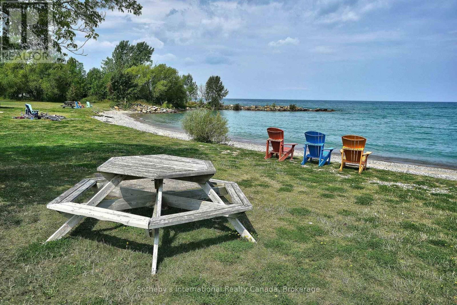 119 SCHOONERS LANE Image 48