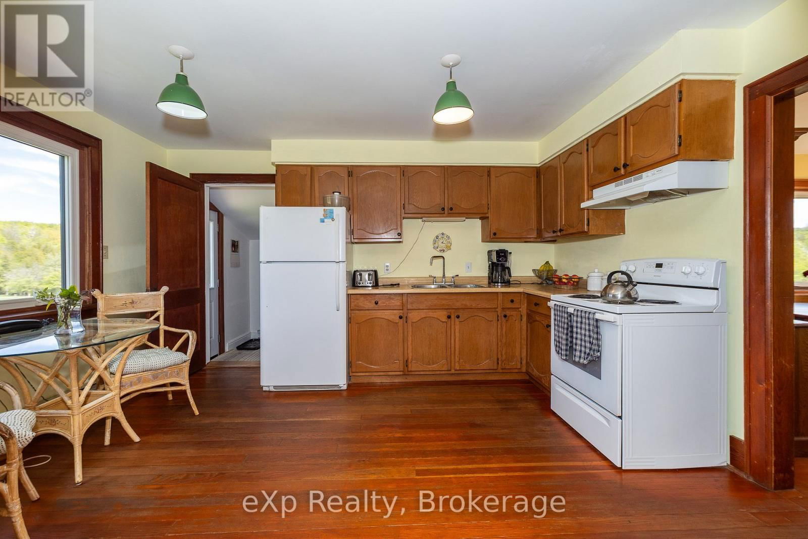 58111 12TH LINE Image 16