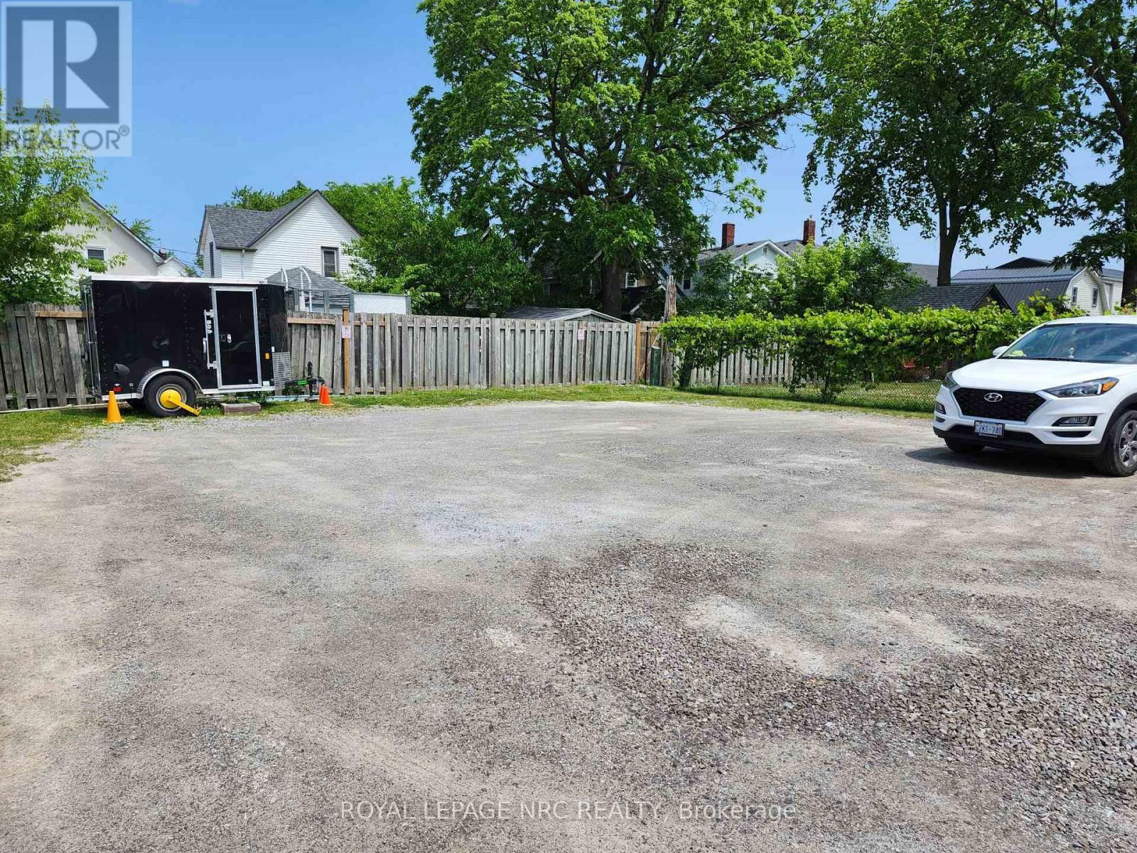474 EAST MAIN STREET Image 3