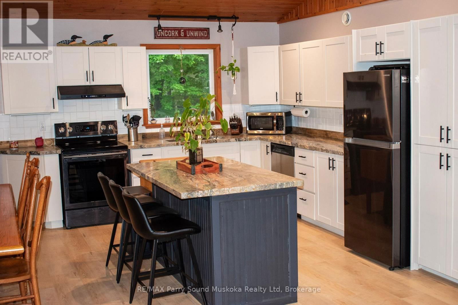 45 PENINSULA SHORES ROAD Image 10