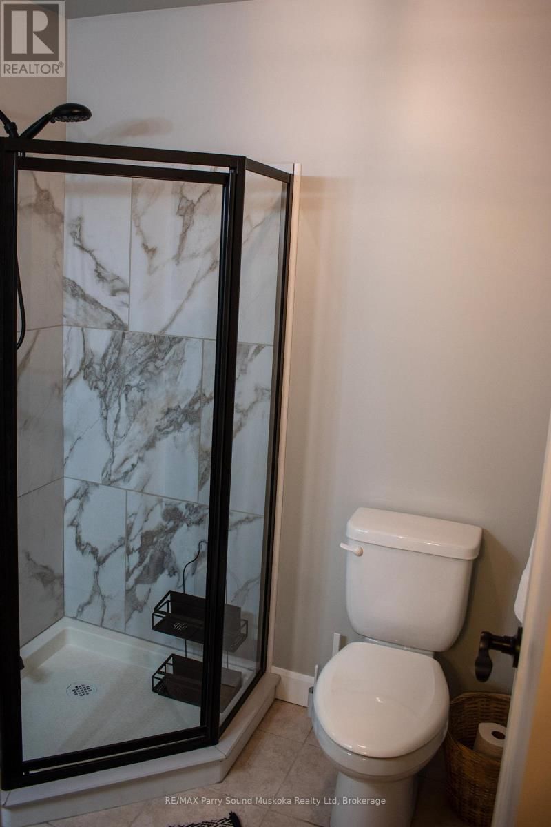 45 PENINSULA SHORES ROAD Image 21
