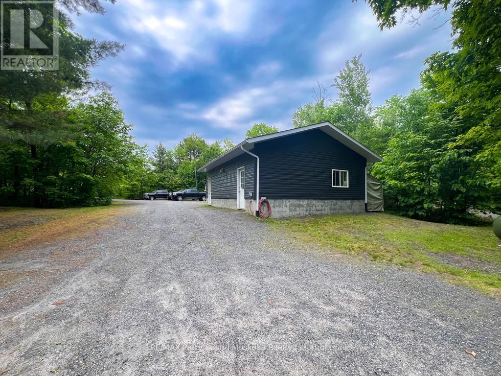 45 PENINSULA SHORES ROAD Image 30