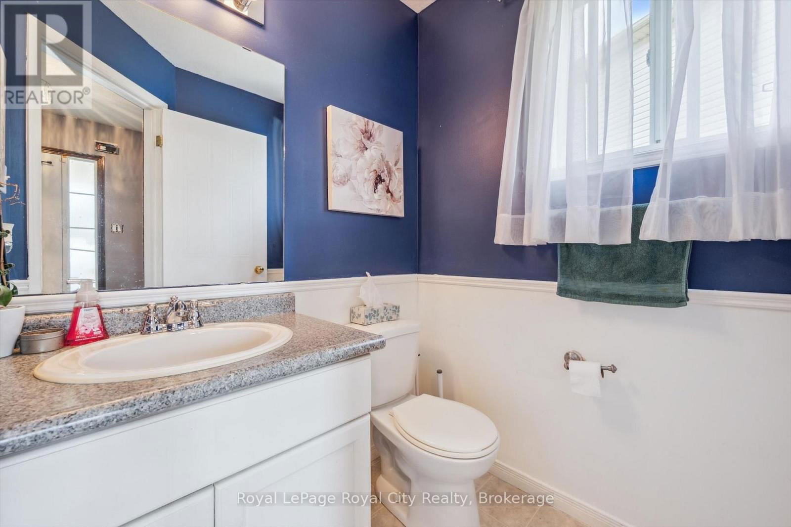 86 SWIFT CRESCENT Image 16
