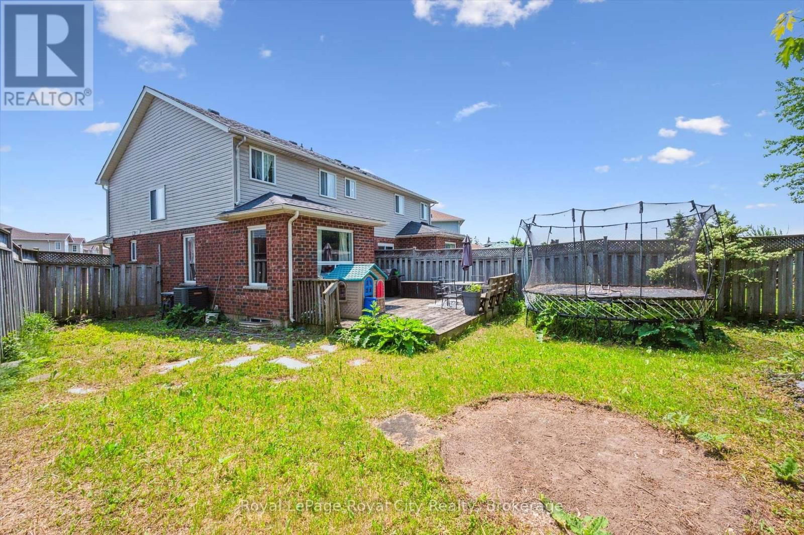86 SWIFT CRESCENT Image 26