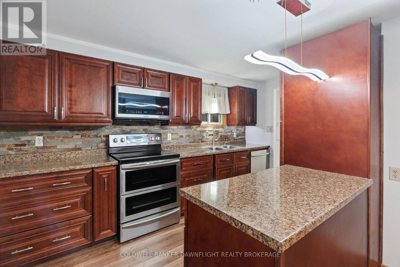 29 KALISCH AVENUE Image 8