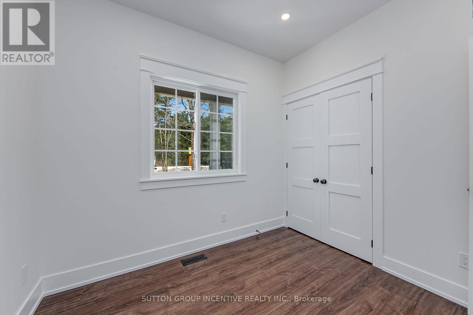 26 MCLEISH DRIVE Image 22