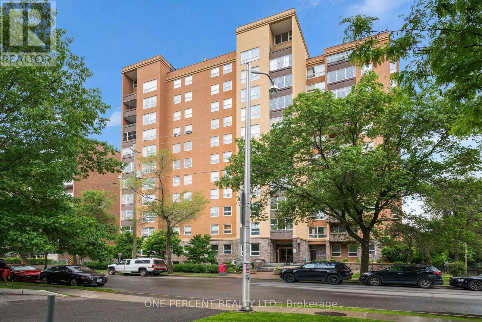 201 - 373 LAURIER AVENUE EAST Image 1