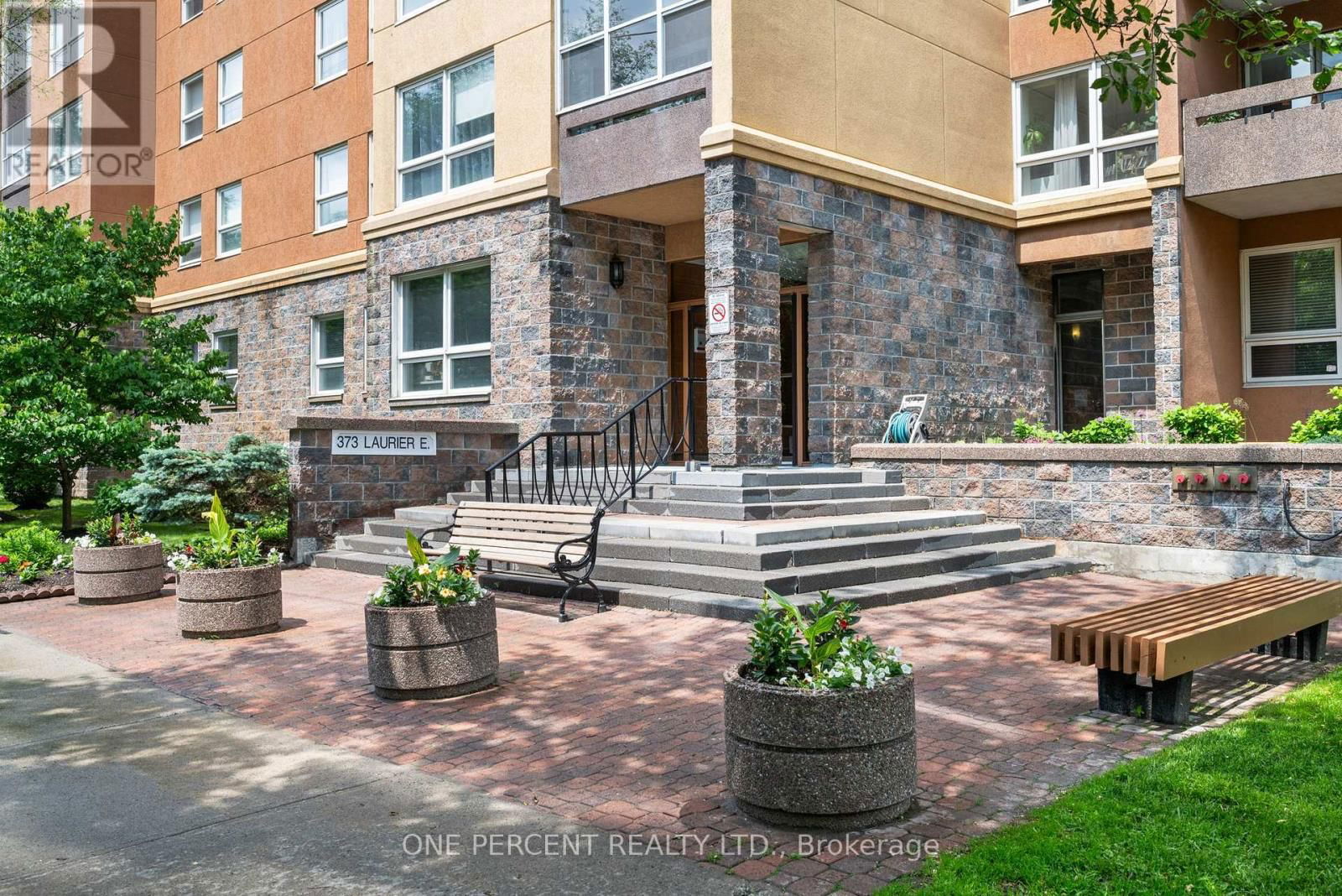 201 - 373 LAURIER AVENUE EAST Image 2