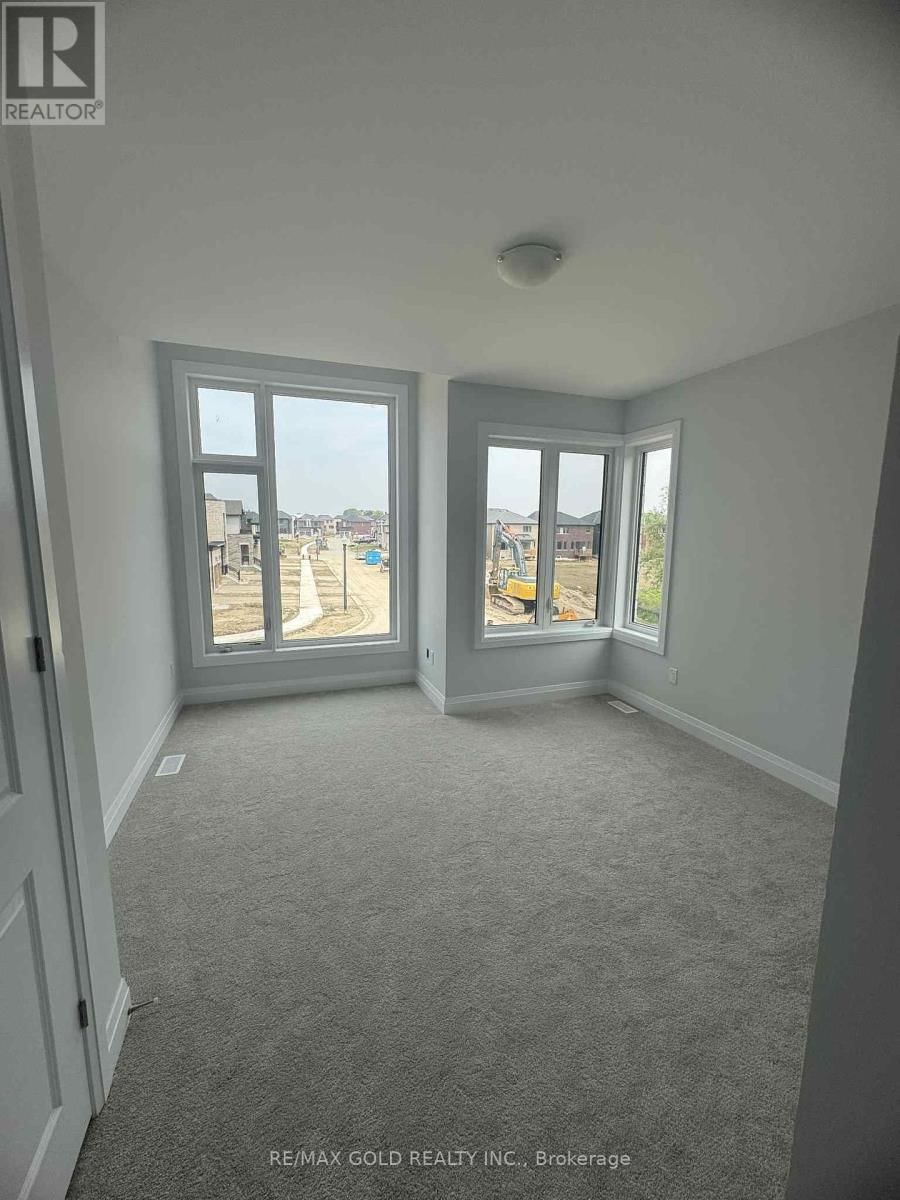129 HARWOOD AVENUE Image 2