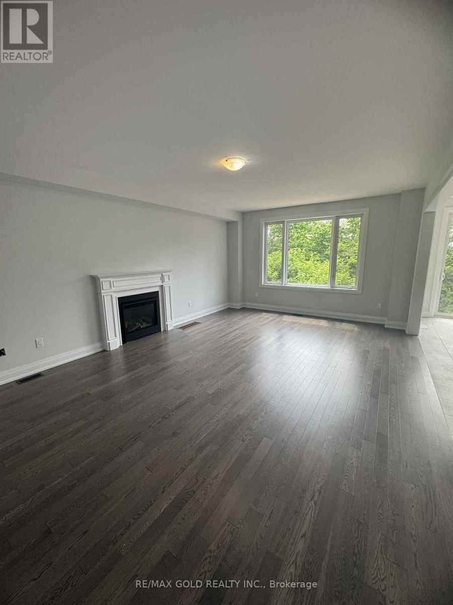 129 HARWOOD AVENUE Image 24