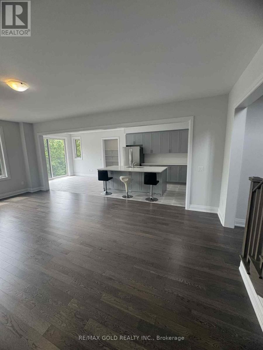 129 HARWOOD AVENUE Image 26
