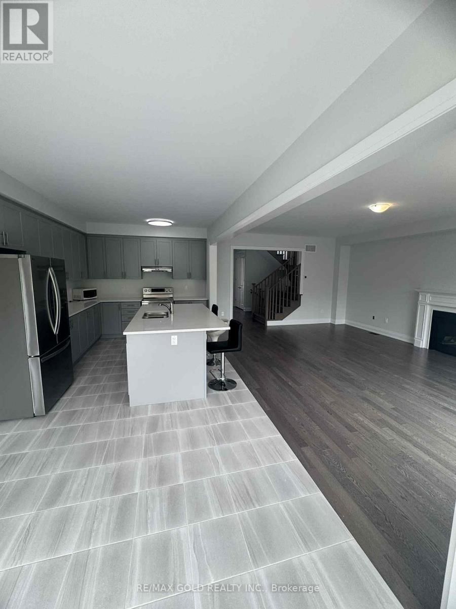 129 HARWOOD AVENUE Image 29