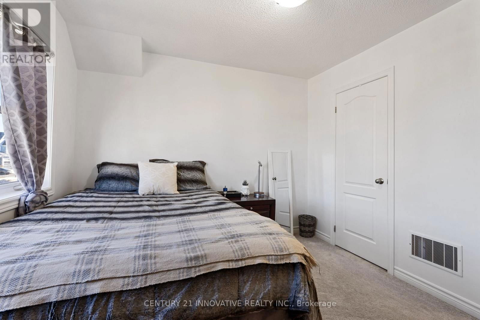 113 MORDEN DRIVE Image 22