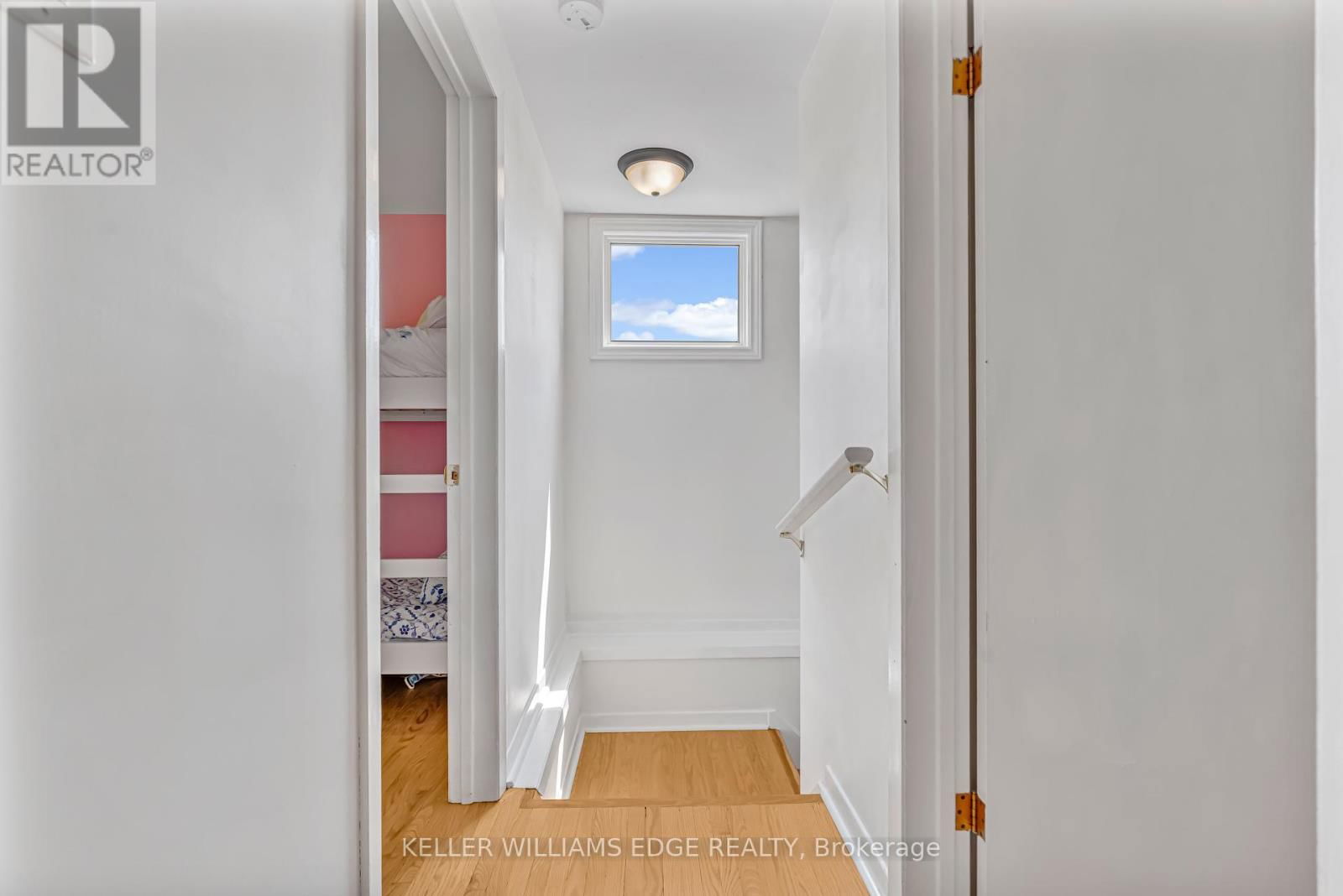 51 LUSCOMBE STREET Image 21