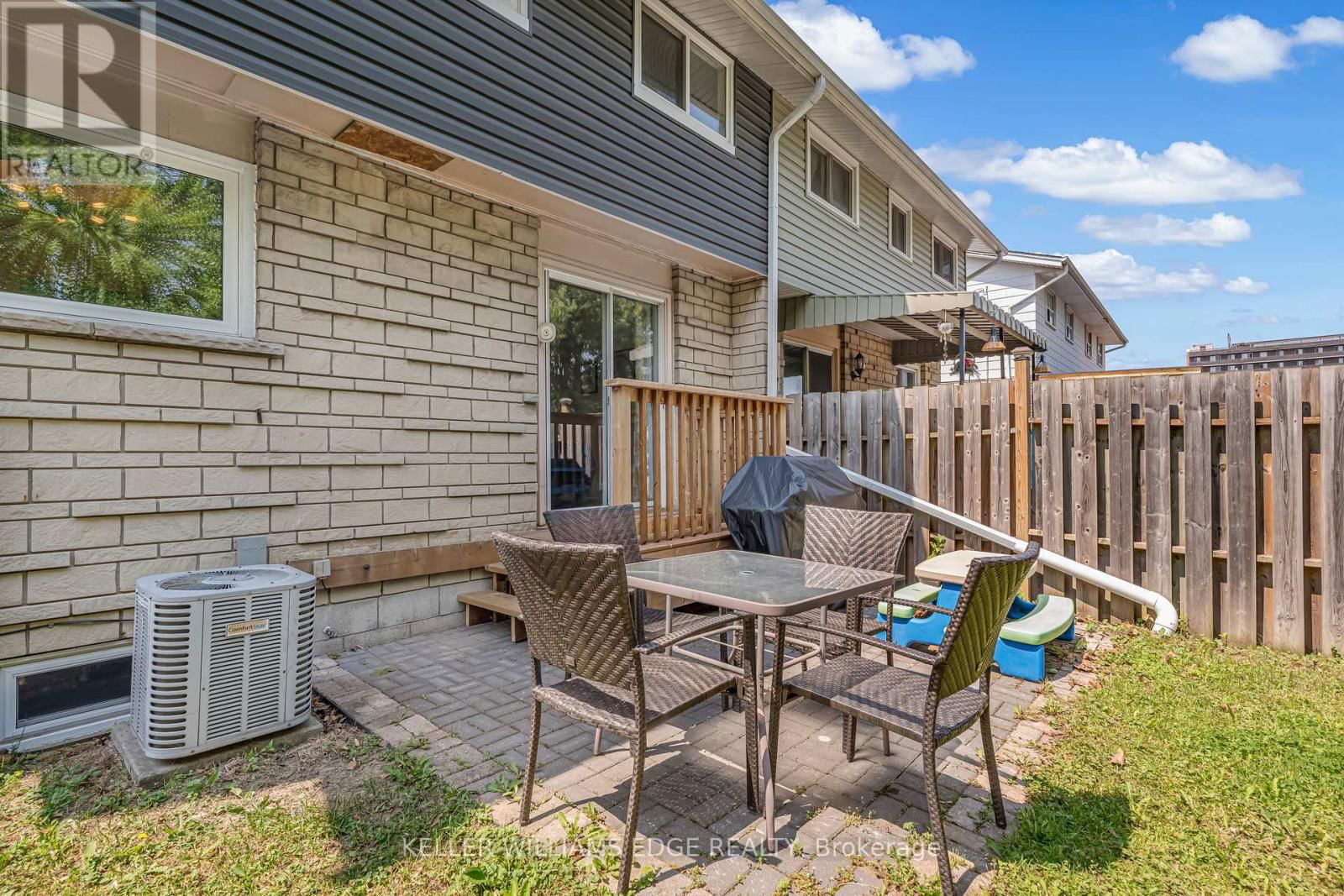 51 LUSCOMBE STREET Image 37