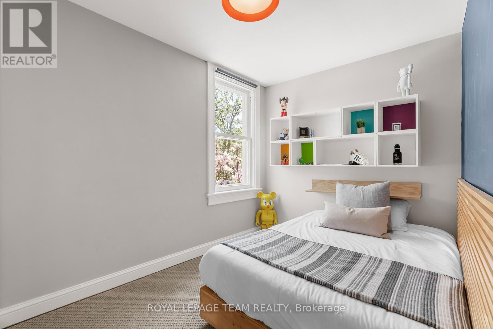 124 KEEFER STREET Image 15