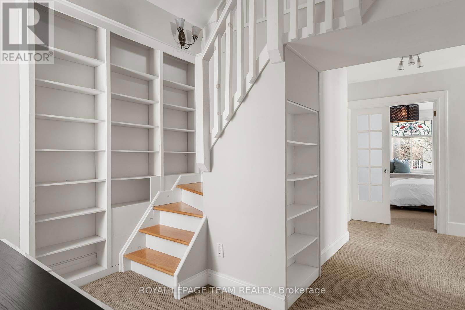 124 KEEFER STREET Image 20