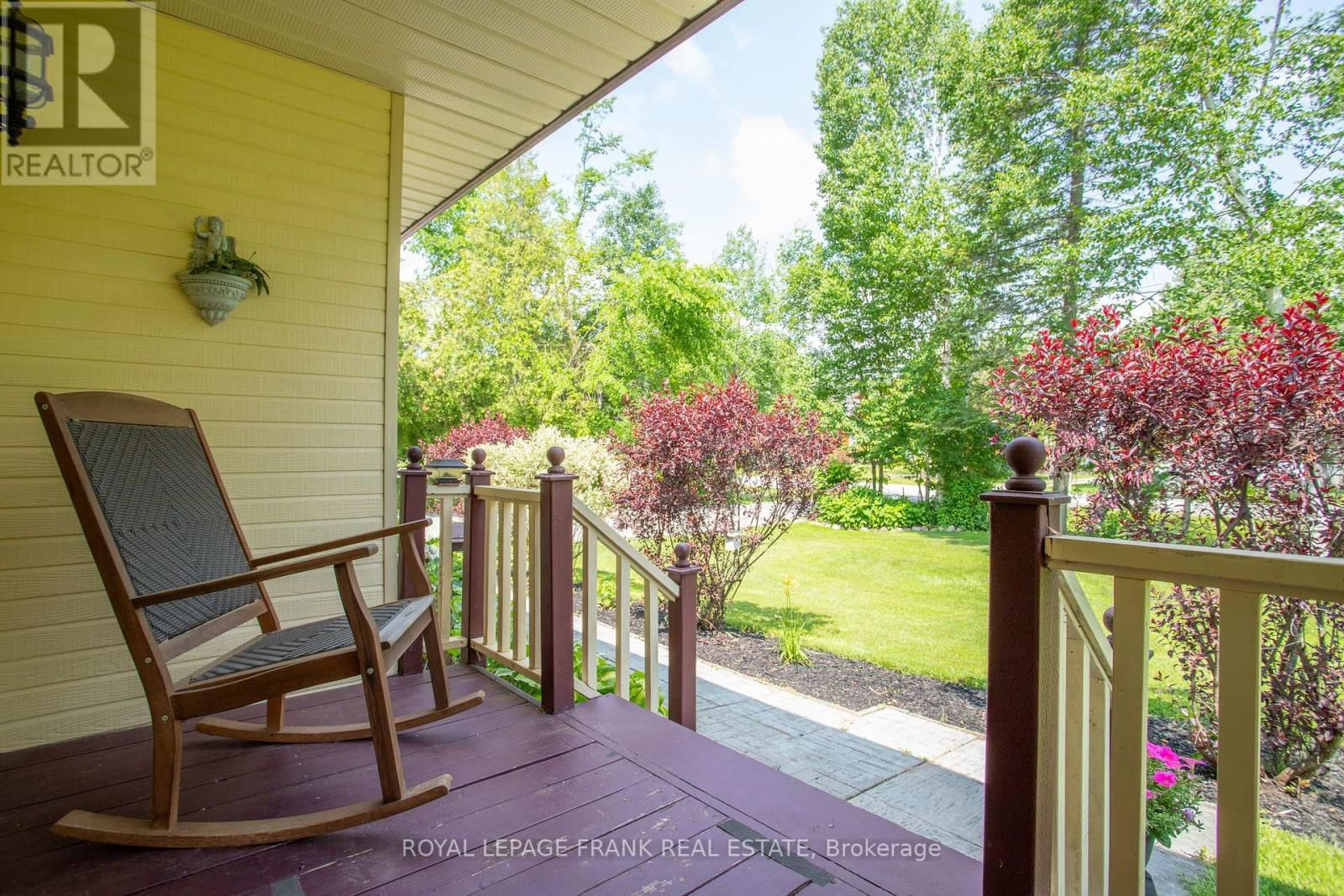 124 RILEY LANE Image 10
